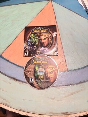 vintage 2004 Blizzard Entertainment World of Warcraft PC game.